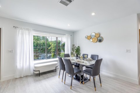Villa ou maison à vendre à Fort Lauderdale, Floride: 4 chambres, 151.62 m2 № 2433937 - photo 25