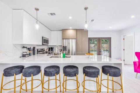 Villa ou maison à vendre à Fort Lauderdale, Floride: 4 chambres, 151.62 m2 № 2433937 - photo 3