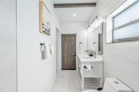 Villa ou maison à vendre à Fort Lauderdale, Floride: 4 chambres, 151.62 m2 № 2433937 - photo 18
