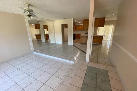 Casa en venta en Orlando, Florida, 3 dormitorios, 134.43 m2 № 1619278 - foto 8