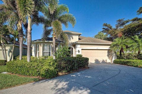 House in Venice, Florida 3 bedrooms, 164.81 sq.m. № 1579093 - photo 2