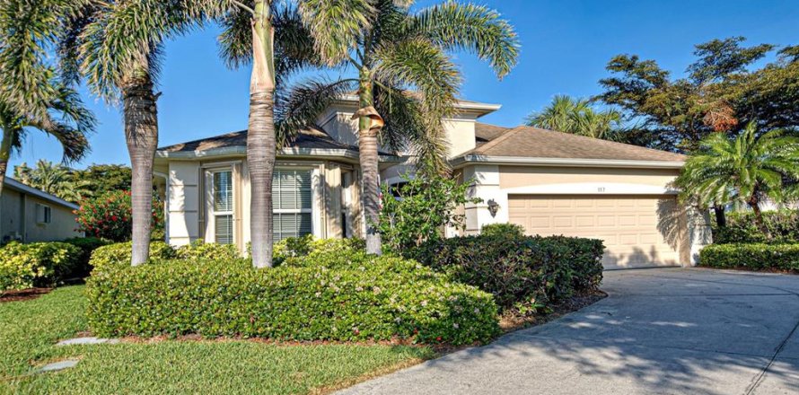 House in Venice, Florida 3 bedrooms, 164.81 sq.m. № 1579093