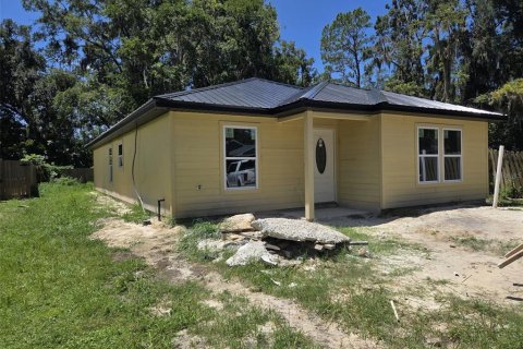 Casa en venta en Gainesville, Florida, 4 dormitorios, 143.44 m2 № 1839906 - foto 1