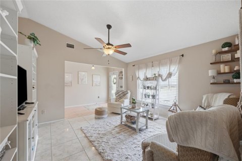 Casa en venta en Palm Bay, Florida, 3 dormitorios, 158.49 m2 № 2337197 - foto 6