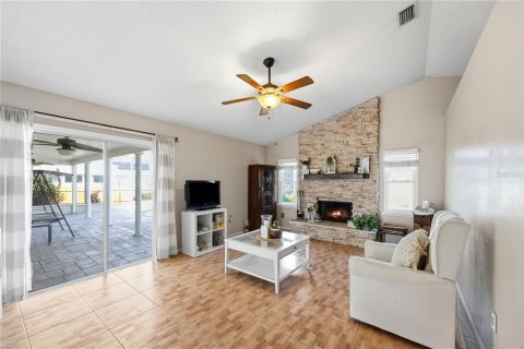 Casa en venta en Palm Bay, Florida, 3 dormitorios, 158.49 m2 № 2337197 - foto 13