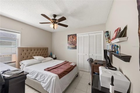 Casa en venta en Palm Bay, Florida, 3 dormitorios, 158.49 m2 № 2337197 - foto 17