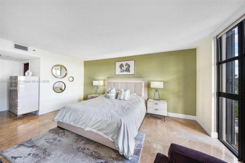 Condominio en venta en Miami, Florida, 2 dormitorios, 117.8 m2 № 1951996 - foto 22