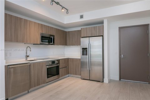 Купить кондоминиум в Майами, Флорида 1 спальня, 66.33м2, № 2005926 - фото 4