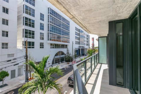 Купить кондоминиум в Майами, Флорида 1 спальня, 66.33м2, № 2005926 - фото 20