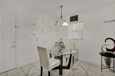 Снять в аренду кондоминиум в Майами, Флорида 1 спальня, 54.16м2, № 2001067 - фото 7