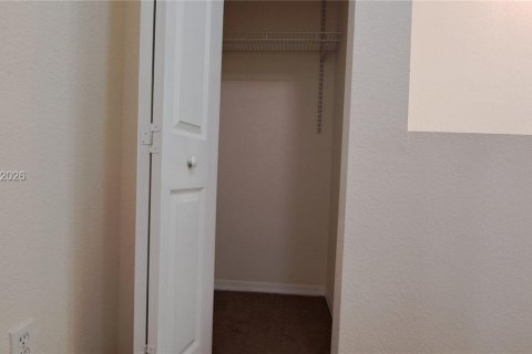 Touwnhouse à vendre à Homestead, Floride: 2 chambres, 132.94 m2 № 2090347 - photo 14