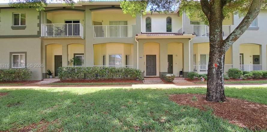 Touwnhouse à Homestead, Floride 2 chambres, 132.94 m2 № 2090347
