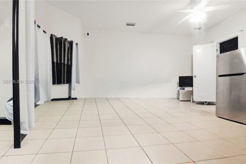 Touwnhouse à vendre à Homestead, Floride: 2 chambres, 132.94 m2 № 2090347 - photo 5