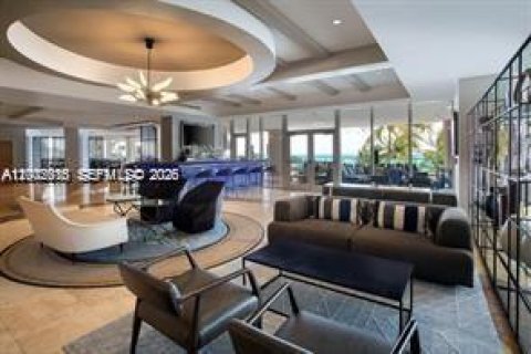 Condo in Sunny Isles Beach, Florida, 1 bedroom № 2090793 - photo 10