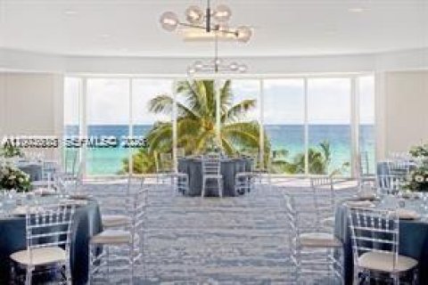 Condo in Sunny Isles Beach, Florida, 1 bedroom № 2090793 - photo 14