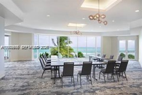 Condo in Sunny Isles Beach, Florida, 1 bedroom № 2090793 - photo 15