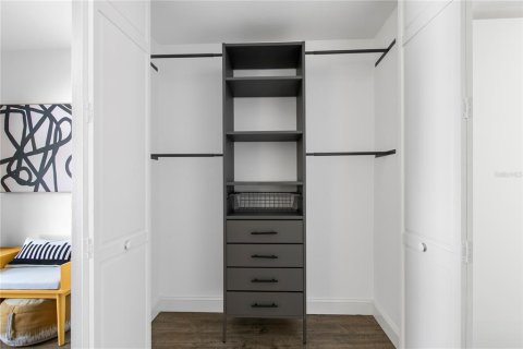 Condo in Tampa, Florida, 1 bedroom № 2123614 - photo 18