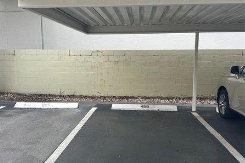 Condo in Tampa, Florida, 1 bedroom № 2123614 - photo 24