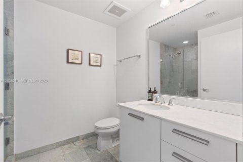 Condominio en venta en Miami, Florida, 55.83 m2 № 2145918 - foto 20