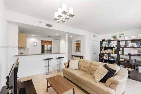 Condominio en venta en Miami, Florida, 55.83 m2 № 2145918 - foto 13