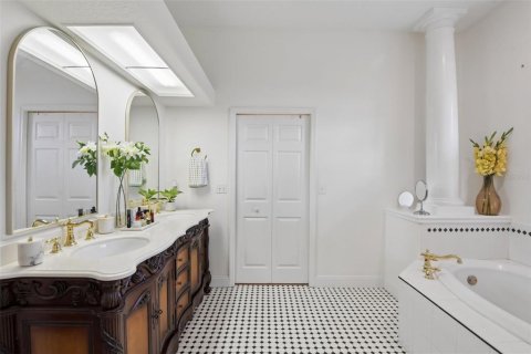 Villa ou maison à vendre à Plant City, Floride: 4 chambres, 214.51 m2 № 2413452 - photo 27