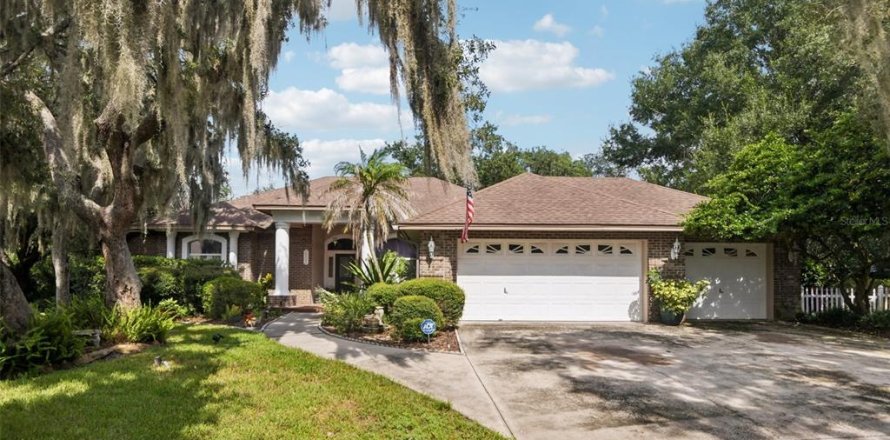 Villa ou maison à Plant City, Floride 4 chambres, 214.51 m2 № 2413452