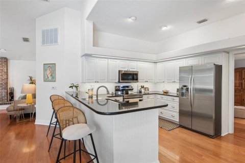 Villa ou maison à vendre à Plant City, Floride: 4 chambres, 214.51 m2 № 2413452 - photo 13