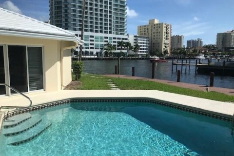 Casa en venta en Fort Lauderdale, Florida, 3 dormitorios, 195.65 m2 № 2392607 - foto 16