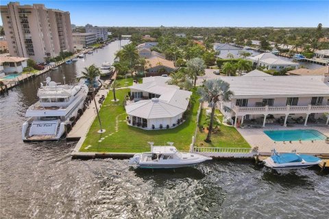 Casa en venta en Fort Lauderdale, Florida, 3 dormitorios, 195.65 m2 № 2392607 - foto 9