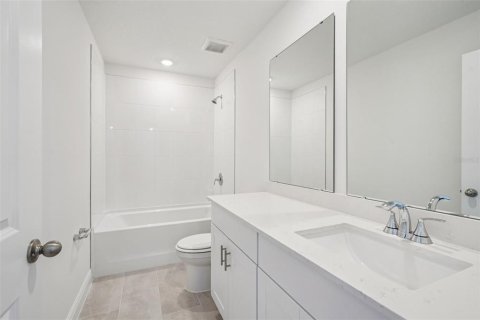 Купить виллу или дом в Леди-Лейк, Флорида 7 комнат, 244.43м2, № 2097850 - фото 29