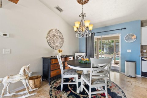 Villa ou maison à vendre à Port St. Lucie, Floride: 3 chambres, 117.8 m2 № 2420695 - photo 17