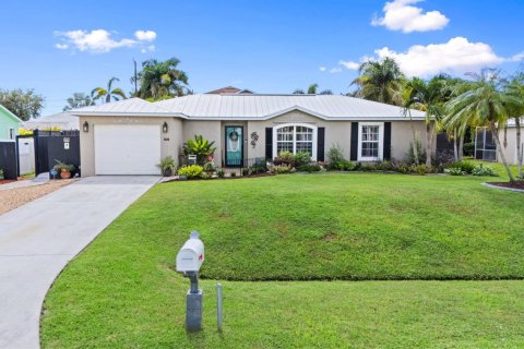 Villa ou maison à vendre à Port St. Lucie, Floride: 3 chambres, 117.8 m2 № 2420695 - photo 3