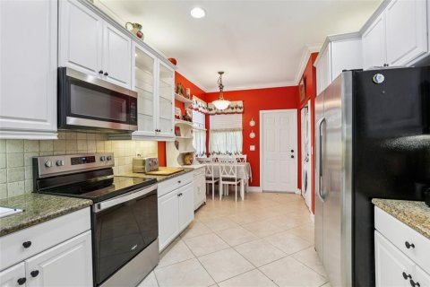 House in Wimauma, Florida 2 bedrooms, 138.98 sq.m. № 1853586 - photo 14