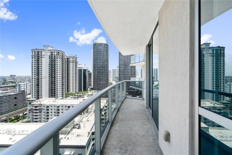 Condo in Miami, Florida № 1987912 - photo 8