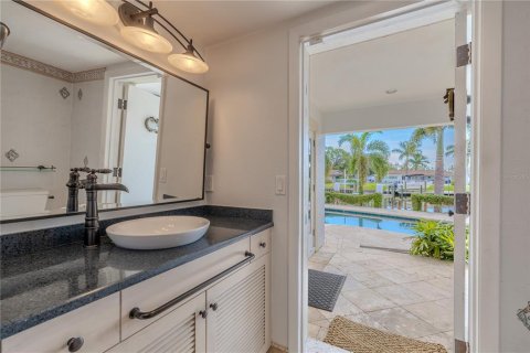 Villa ou maison à vendre à Saint Petersburg, Floride: 3 chambres, 226.59 m2 № 1919625 - photo 20