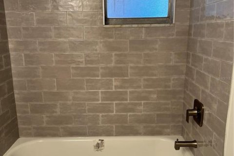 Copropriété à louer à New Port Richey, Floride: 1 chambre, 65.77 m2 № 2101454 - photo 9