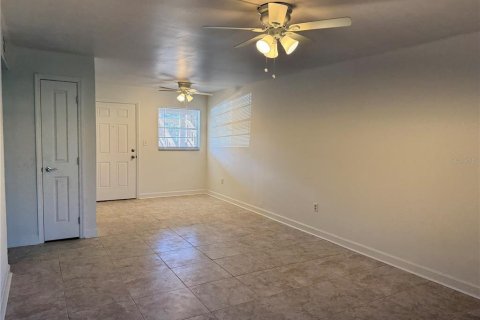 Copropriété à louer à New Port Richey, Floride: 1 chambre, 65.77 m2 № 2101454 - photo 7