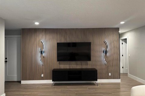House in Winter Garden, Florida 4 bedrooms, 195.09 sq.m. № 1813504 - photo 4