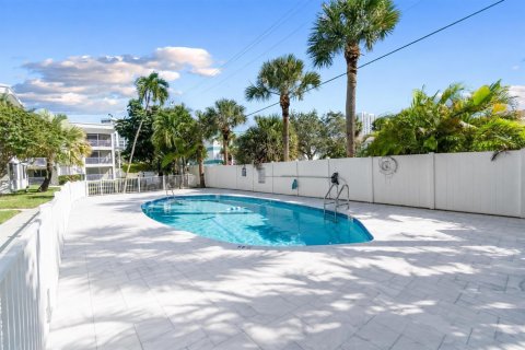 Copropriété à louer à Lauderdale-by-the-Sea, Floride: 1 chambre, 49.7 m2 № 2376900 - photo 16