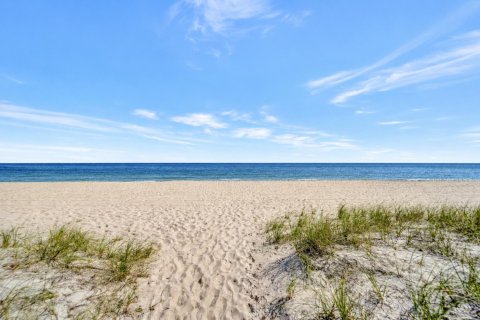 Copropriété à louer à Lauderdale-by-the-Sea, Floride: 1 chambre, 49.7 m2 № 2376900 - photo 2