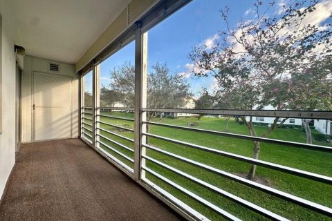 Condo in Boca Raton, Florida, 2 bedrooms  № 1155730 - photo 1