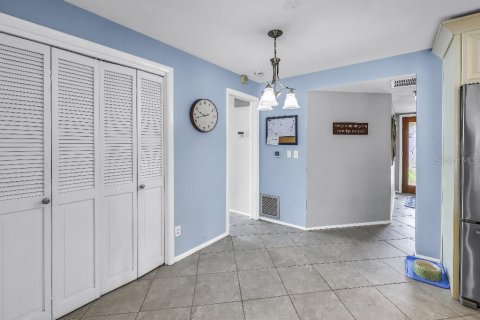Купить виллу или дом в Семинол, Флорида 11 комнат, 226.68м2, № 1754509 - фото 19