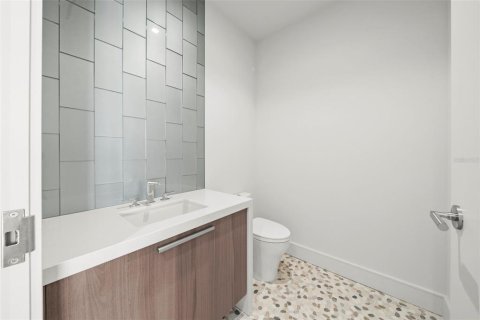 Condo in Longboat Key, Florida, 2 bedrooms  № 1433711 - photo 28