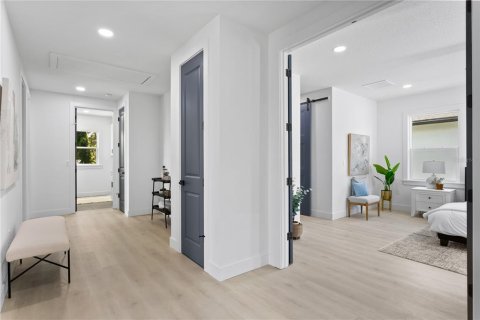 Купить виллу или дом в Тампа, Флорида 4 комнаты, 330.17м2, № 1583283 - фото 30