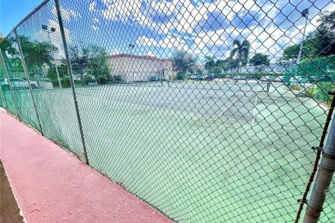 Снять в аренду кондоминиум в Плантация, Флорида 1 спальня, 87.33м2, № 1954836 - фото 22