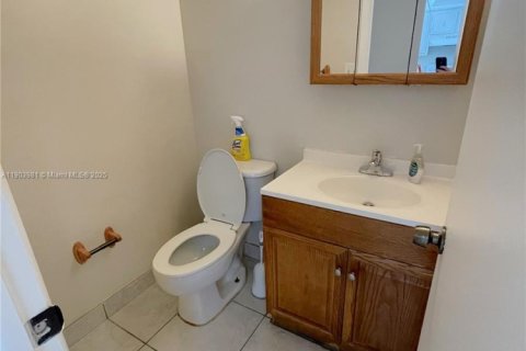 Снять в аренду кондоминиум в Плантация, Флорида 1 спальня, 87.33м2, № 1954836 - фото 5