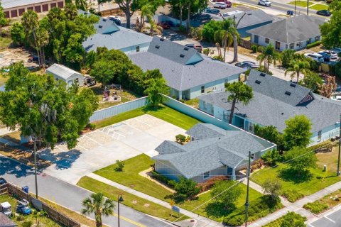 Immobilier commercial à vendre à Tavares, Floride: 137.03 m2 № 2200909 - photo 3