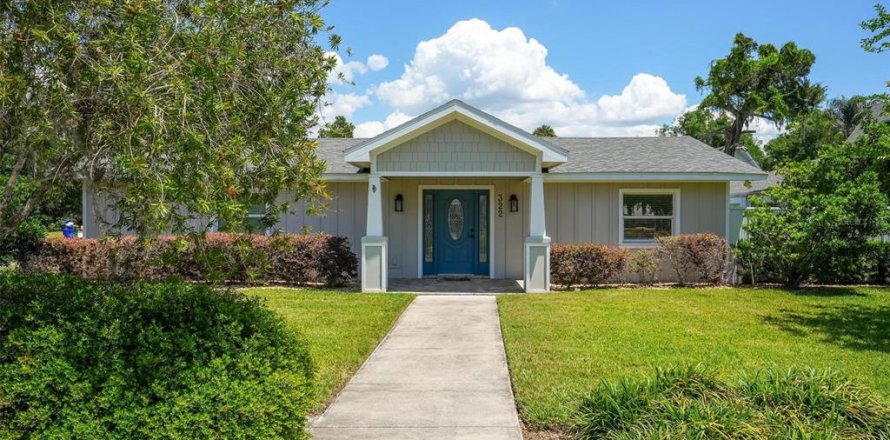 Immobilier commercial à Tavares, Floride 137.03 m2 № 2200909