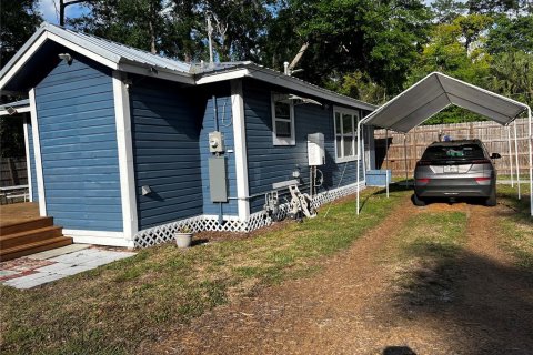 House in Gainesville, Florida 2 bedrooms, 78.41 sq.m. № 2127790