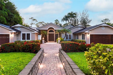 Villa ou maison à vendre à Parkland, Floride: 5 chambres, 395.39 m2 № 1779360 - photo 4